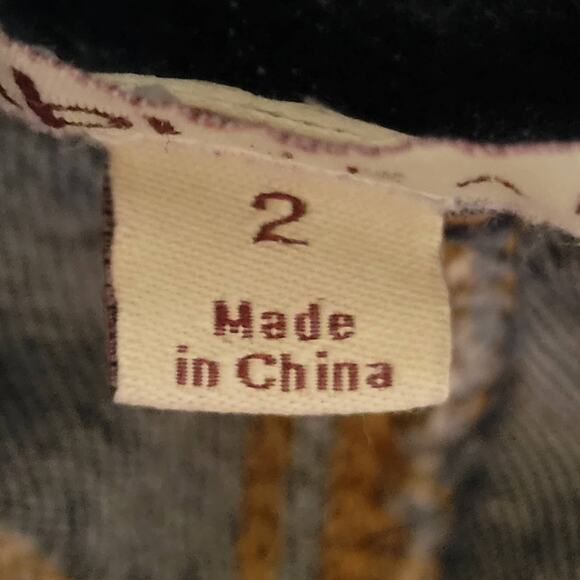 CAbi Women's Jeans Size 2 Low Rise Flare Jeans Great Condition - Picture 4 of 10